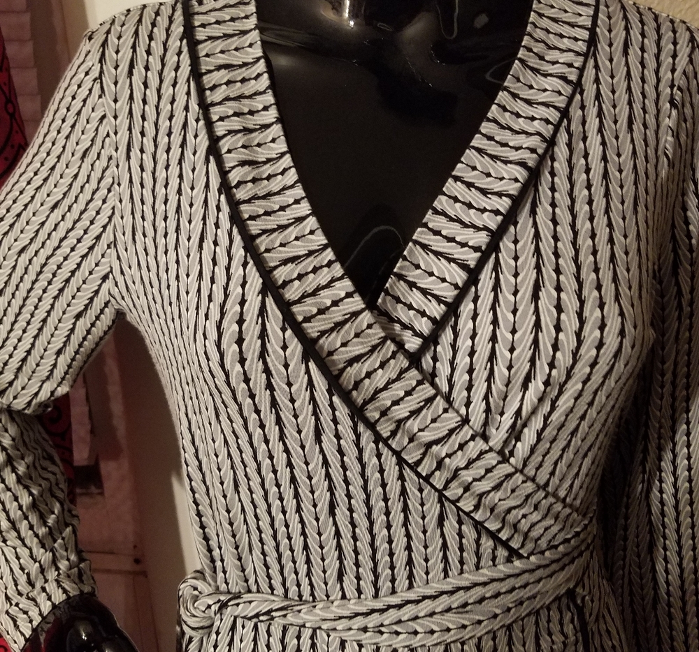 Banna Republic Wrap dress